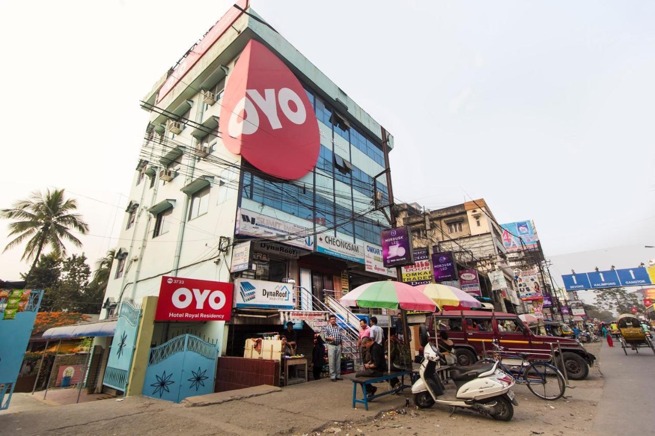 Hotel Oyo 3733 Near Hong Kong Market Siliguri Exterior foto